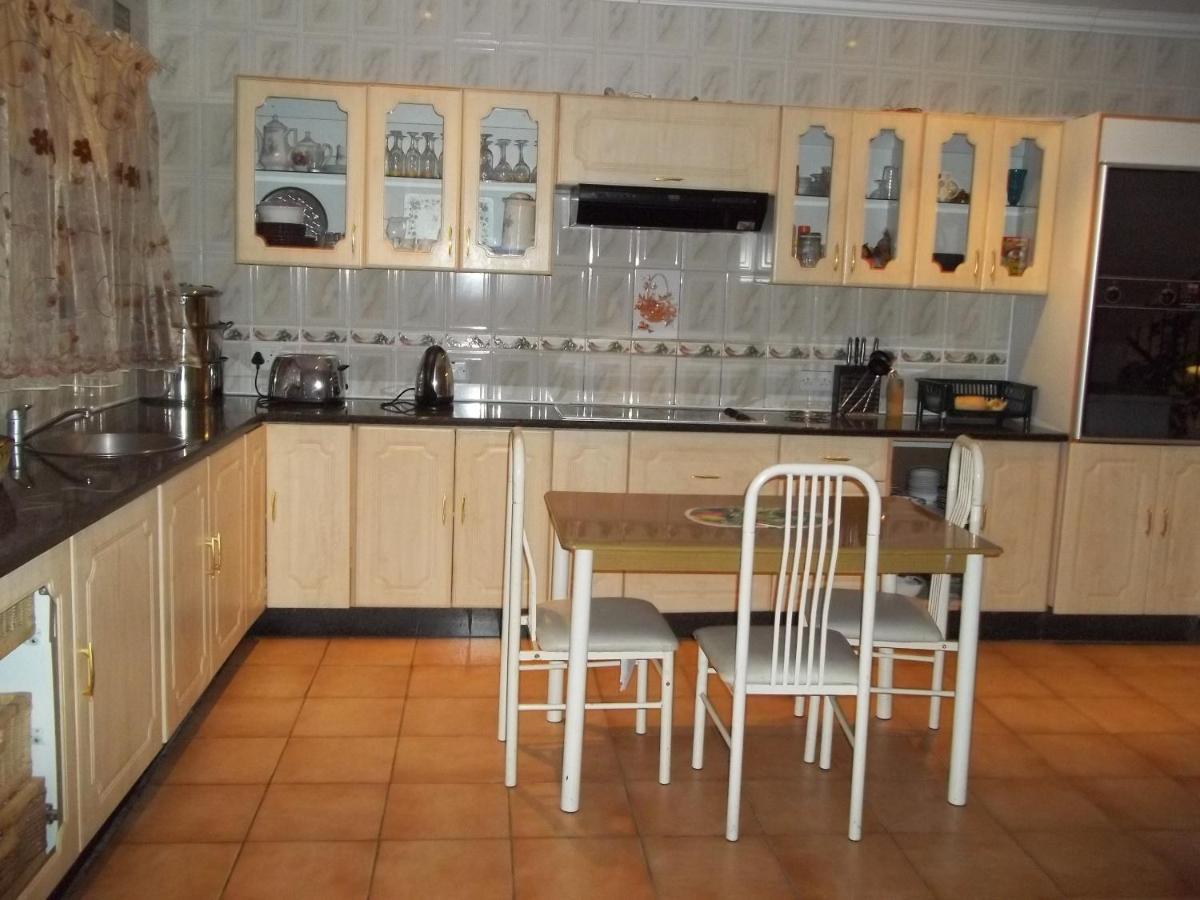 Carlcyn Homestay Gaborone Eksteriør bilde